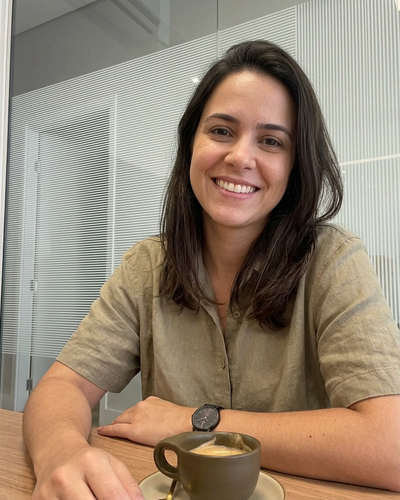 Customer testimonial video